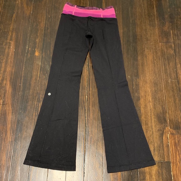 lululemon athletica Pants - Lululemon Yoga pants